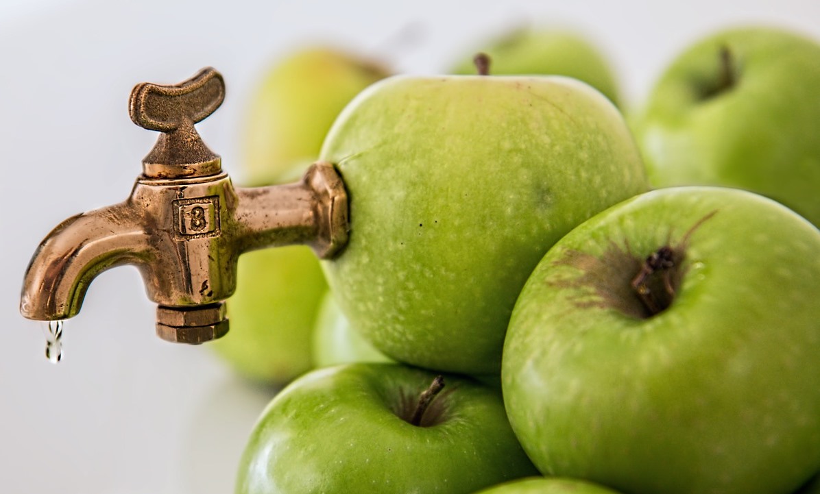 Green apple